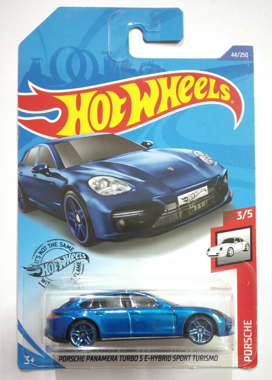 Carrinho Hot Wheels Porsche Panamera Turbo Sport Azul em Promoção na  Americanas