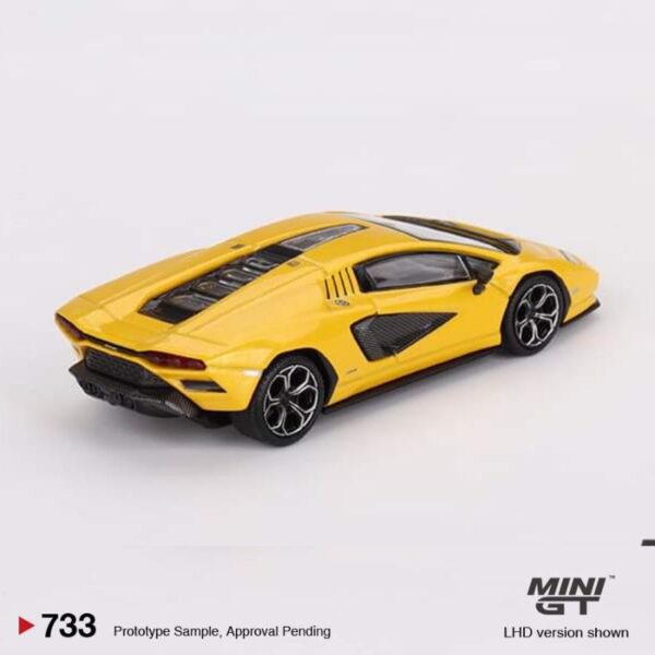 MINI GT Lamborghini Countach LPI 800-4 New Giallo Orion