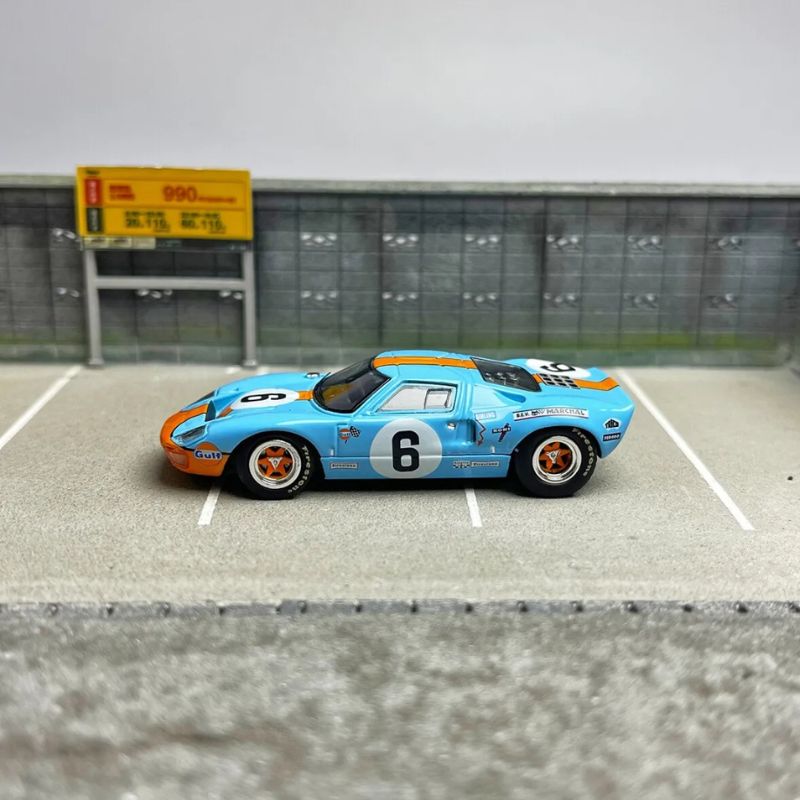 Zoom Ford GT40 #6 1969 Le Mans 24hr Winner