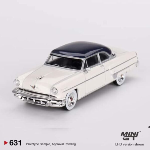 MINI GT Lincoln Capri 1954 Arctic White