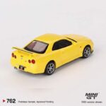 MINI GT Nissan Skyline GT-R (R34) V-Spec Lightning Yellow