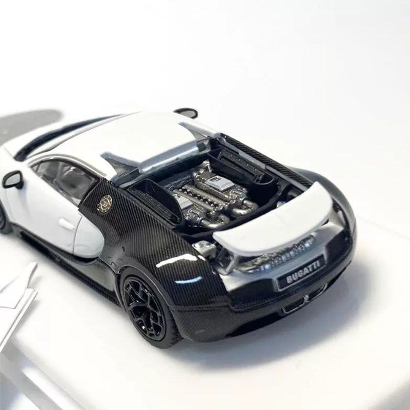 Mortal Bugatti Veyron Super Sport White Black