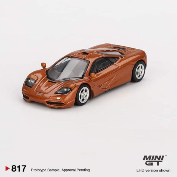 MINI GT McLaren F1 Yquem