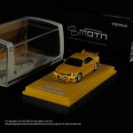 Kyosho Nissan Nismo 400R Yellow With MOTN LED Base with magazine - Image 6