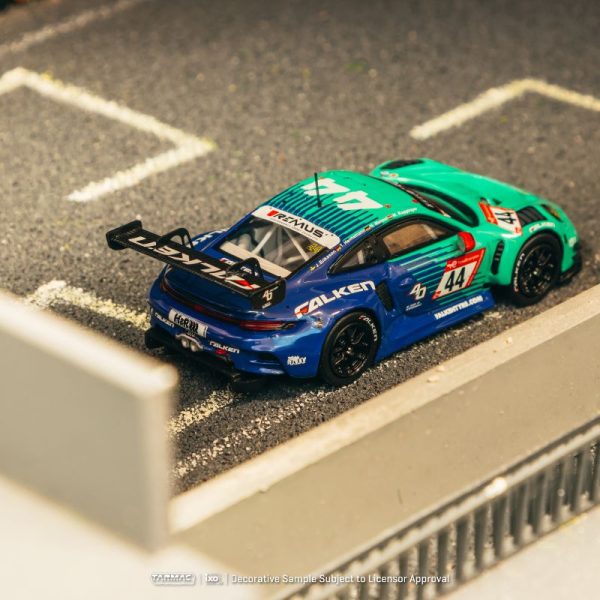 Tarmac Works Porsche 911 GT3 R Nurburgring 24h 2023 - Image 3