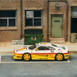 Tarmac Works Ferrari F355 Challenge Shell White Yellow - Image 4