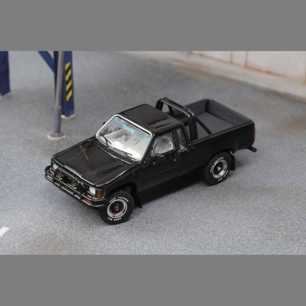 GCD Toyota 1985 Hilux N50 SR5 Black