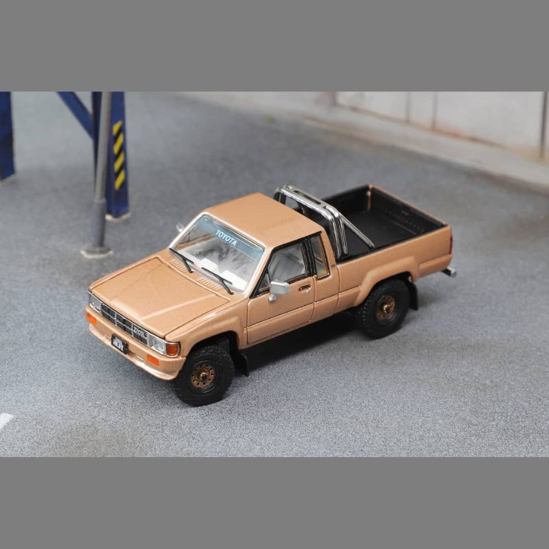 GCD Toyota 1985 Hilux N50 SR5 Gold GCD Toyota 1985 Hilux N50 SR5 Gold