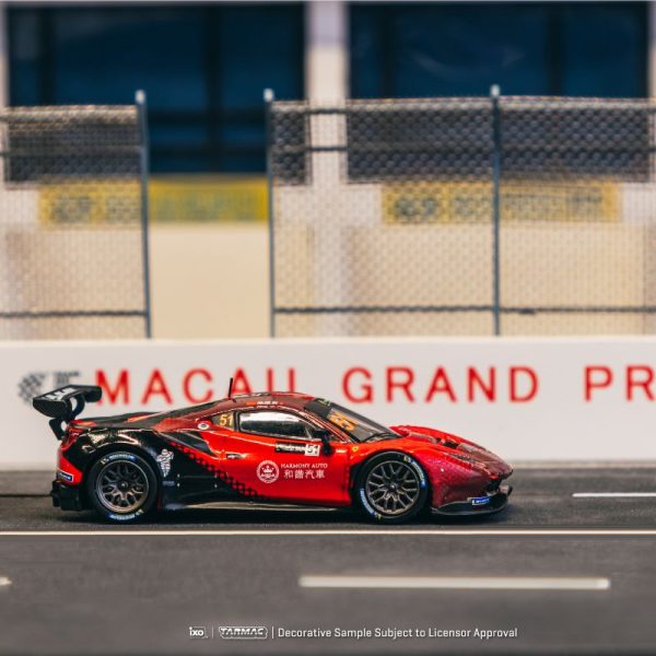 Tarmac Works Ferrari 488 GT3 Macau GT Cup 2022 Harmony Racing - Image 3