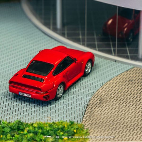 Tarmac Works Porsche 959 Red - Image 2