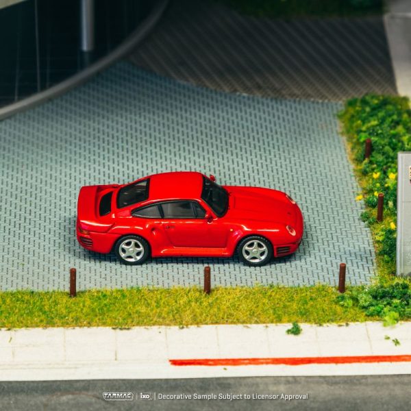 Tarmac Works Porsche 959 Red - Image 3
