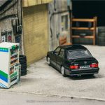 Tarmac Works Mercedes-Benz 190 E 2.3-16 Blue-Black metallic - Image 2