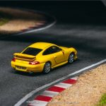 Tarmac Works Porsche 911 GT3 (type 996) Yellow - Image 2