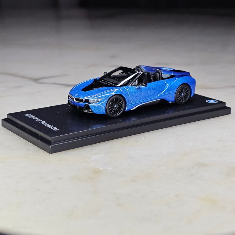 BMW i8 Roadster Blue Black by Almost Real