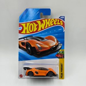 Hot Wheels Mainline Czinger 21C Orange